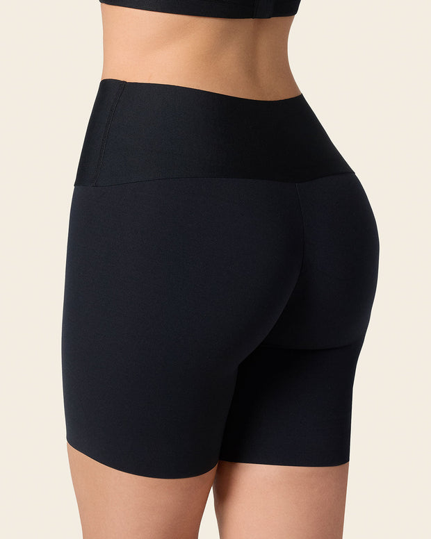 High Profile Bra & PowerStay Short in Black