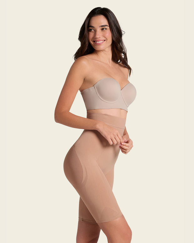 Invisible extra high-waisted shaper short