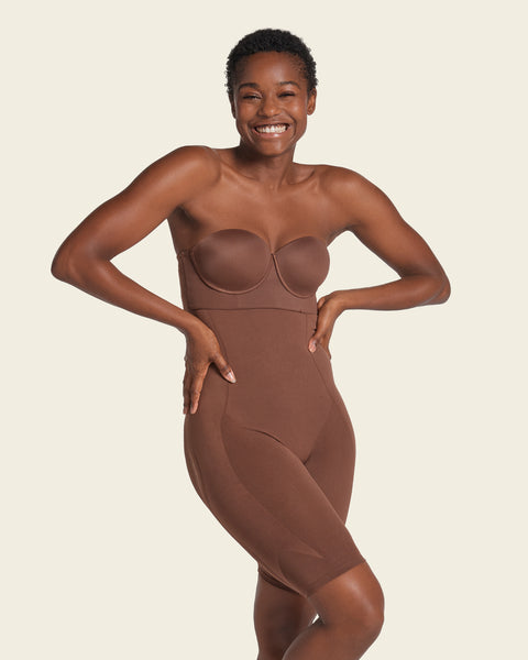 Invisible extra high-waisted shaper short#color_875-dark-brown