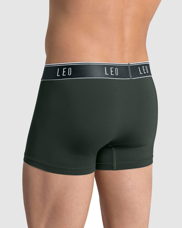 Microfiber Trunk with Ergonomic Pouch