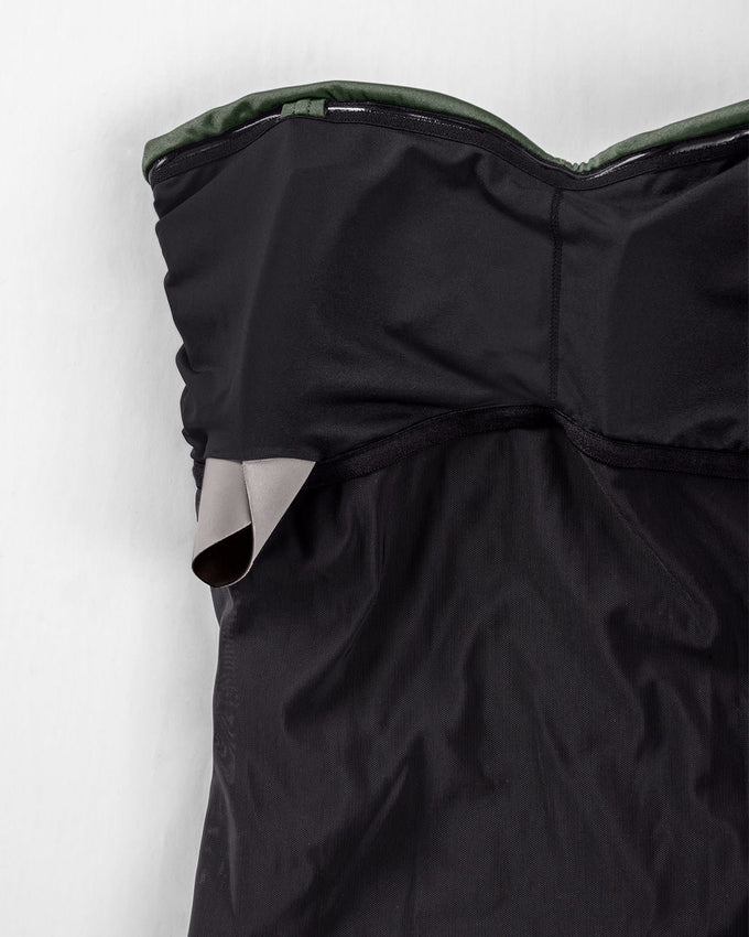 Shirred detail one-piece firm compression swimsuit#color_700-black